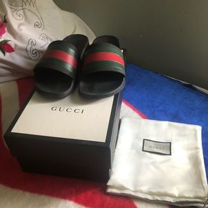 Gucci slides